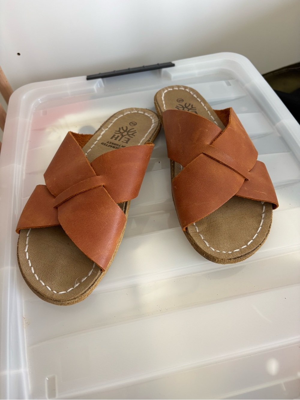 Women’s Leather Crisscross Slide Sandals in Tan
